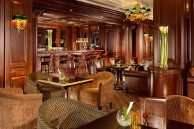 Vintage Cocktail Bar